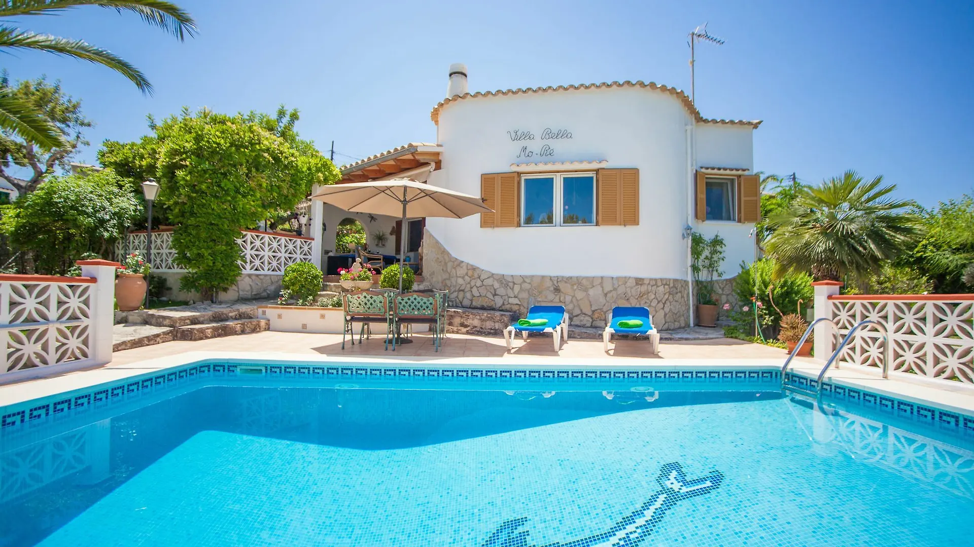 Villa Bella More location